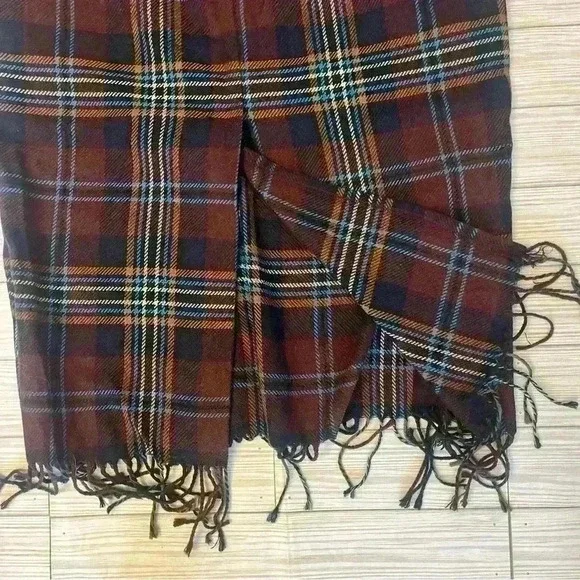 Vintage Wool Blend plaid Skirt - Picture 4 of 6